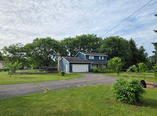 22948 N Uldriks Dr, Battle Creek, MI 49017
