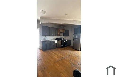1547 Commonwealth Ave Photo 1