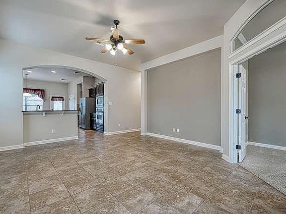 2nd image of 2729 Checker Dr