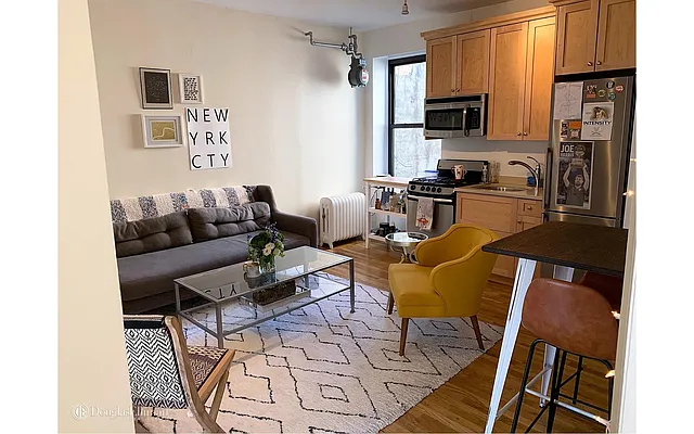 Rented by Douglas Elliman | media 17