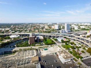 Ivy Condo, Miami, FL 33130
