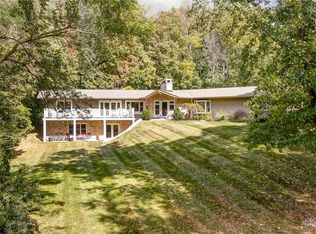 575 Sweetwood Ln, Dayton, OH 45419