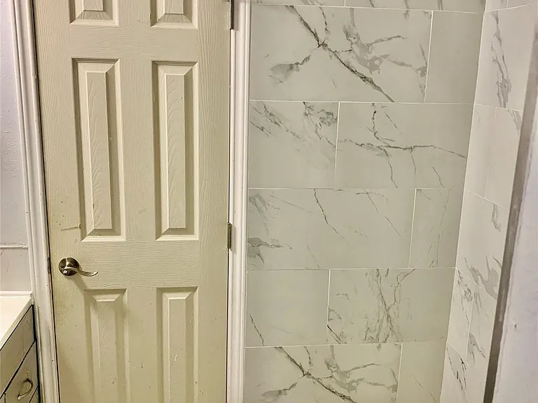 909 Silber Rd #57J — Photo 11