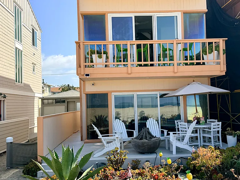51A Surfside Ave — Photo 9
