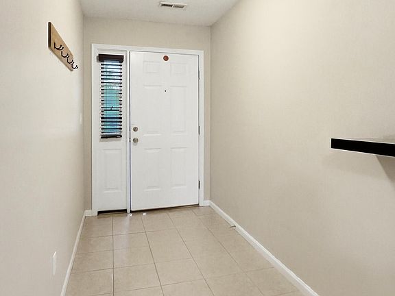 3rd image of 6140 N Gregory Dr