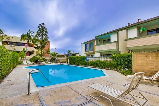 3rd image of 9109 Village Glen Dr Unit 263