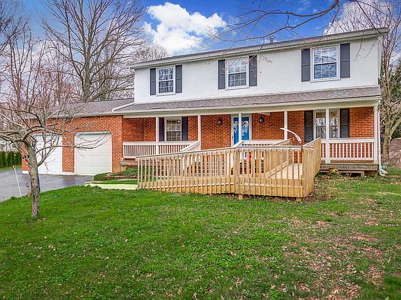 4th image of 244 Deer Trail Ct