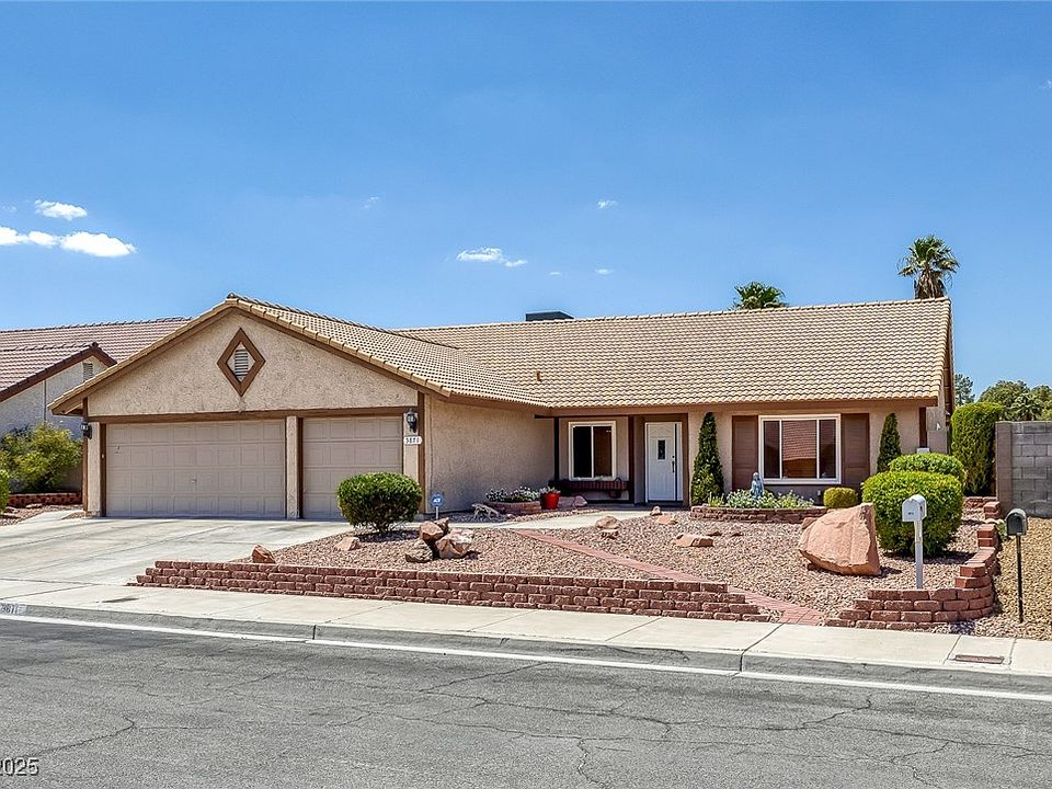 3871 Sauceda Ln, Las Vegas, NV 89103 | Zillow