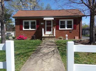 1623 Mulberry St, Waynesboro, VA 22980