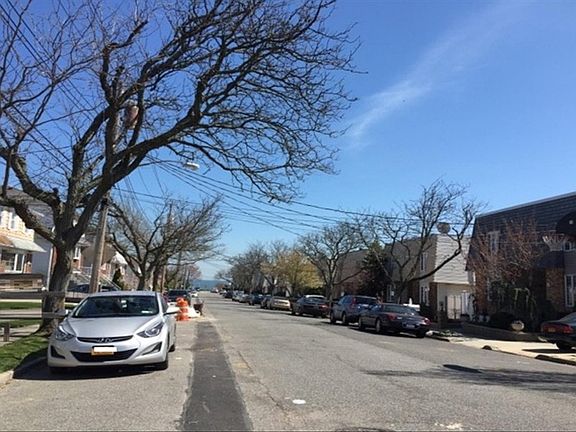 5th image of 88 Thornycroft Ave