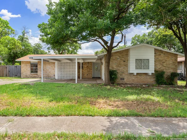 4118 MABUNI DR, San Antonio, TX 78218