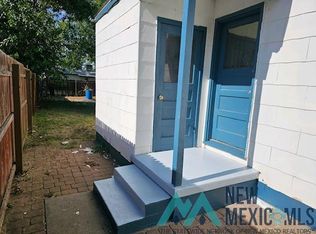 208 Elmdale St, Carlsbad, NM 88220