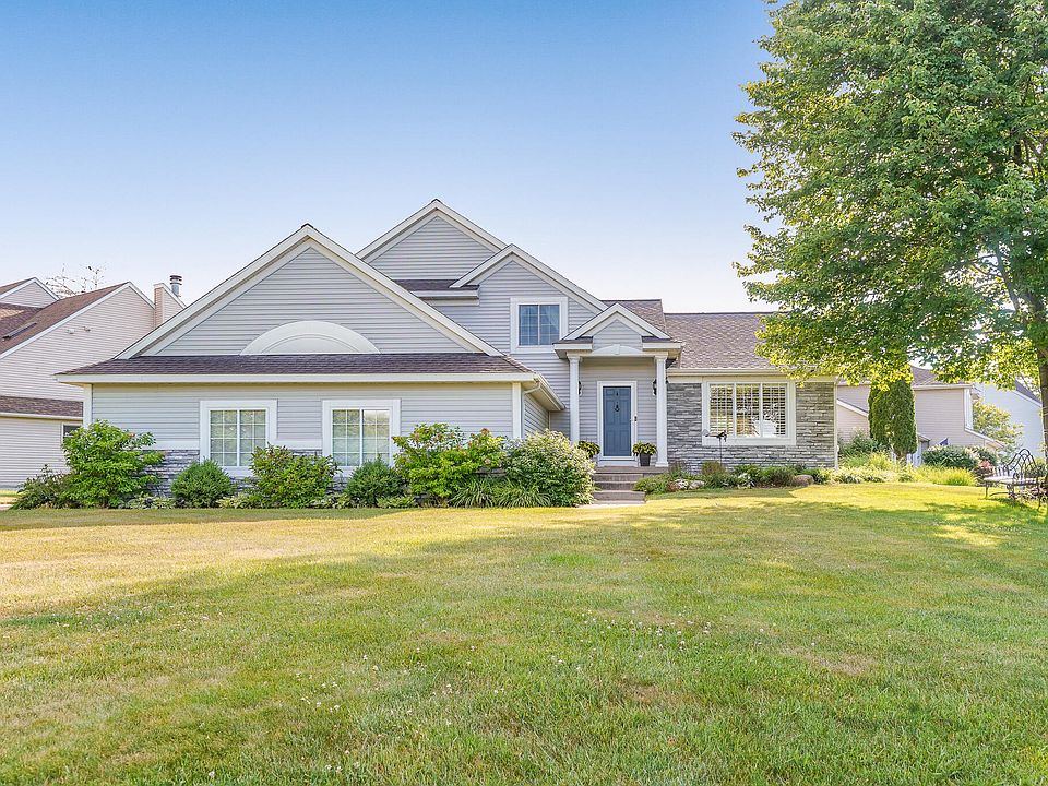 1021 Dogwood Meadows Dr SE, Ada, MI 49301 Zillow