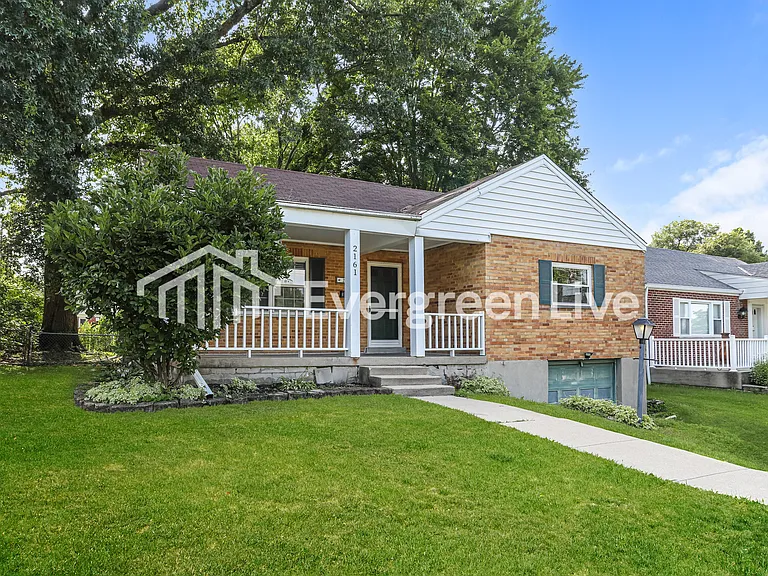 2161 Sylved Ln — Photo 2