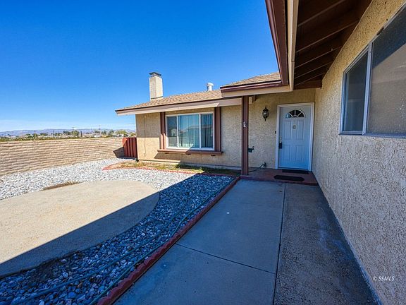 2nd image of 1254 N Mono Ct