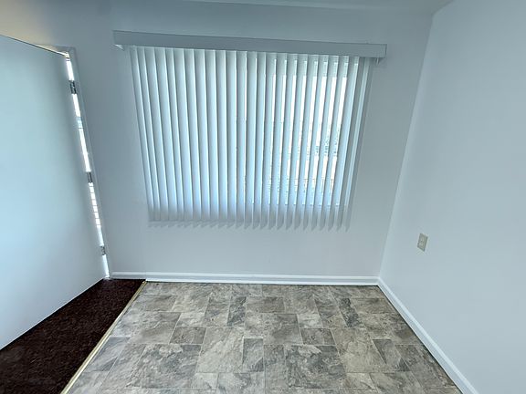 5th image of 1001 63rd St APT 3