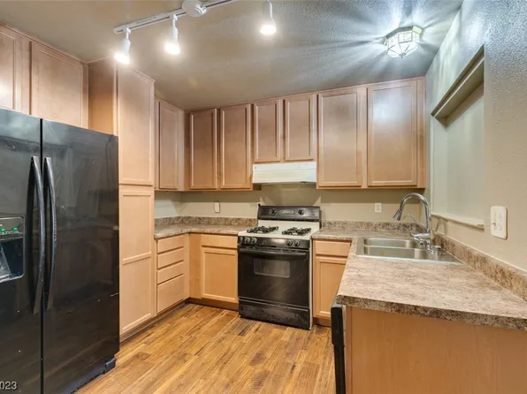 324 Kane Ave, Las Vegas, NV 89110