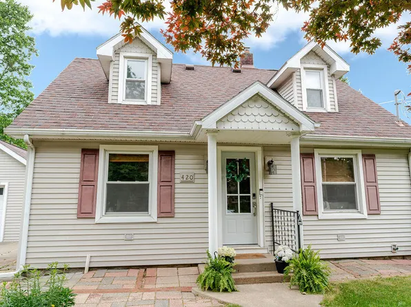 420 Oakhurst Ave, Kalamazoo, MI 49001