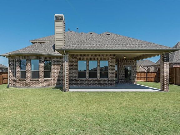 2nd image of 3961 Lantana Ln