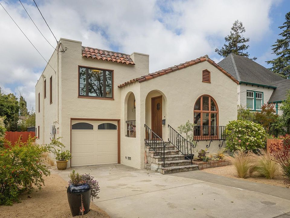 1st image of 1441 Laguna Ave