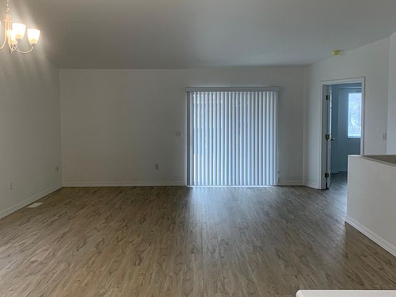 3rd image of 2314 Clark Ave