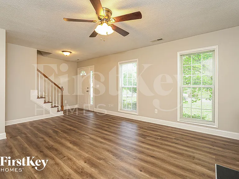 4810 Manteo Ln — Photo 5