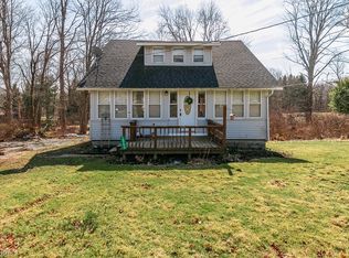 10795 Claridon Troy Rd, Chardon, OH 44024