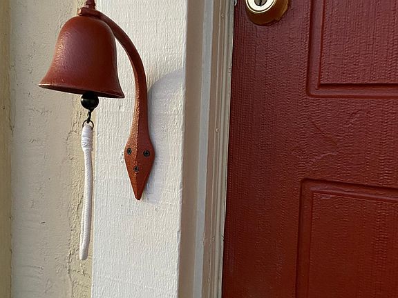 Welcome bell