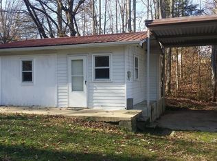 272 Bank Dr, Fall Branch, TN 37656