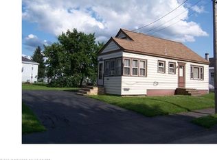 30 Whipple St, Winslow, ME 04901