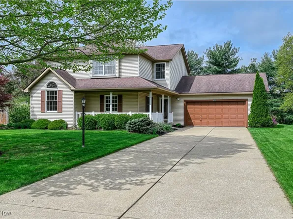 8221 Bricker Rd NW, Massillon, OH 44646