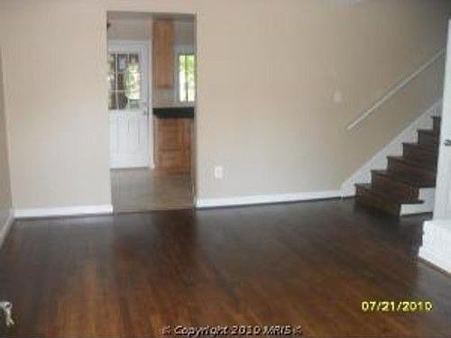 3rd image of 1521 Margaret St