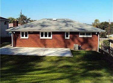 2nd image of 30 Westmoreland Dr