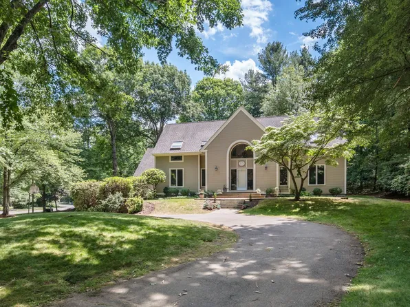 375 Atherton St, Milton, MA 02186