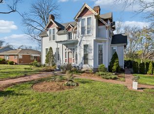 2500 Woodlawn Dr, Nashville, TN 37212