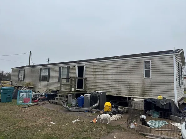 3915 Carlyss Dr #15, Sulphur, LA 70665