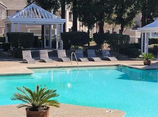 Crossing at Riverlake Apartments, Sacramento, CA 95831