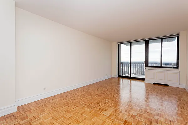 Rented by Mirador Real Estate | media 25