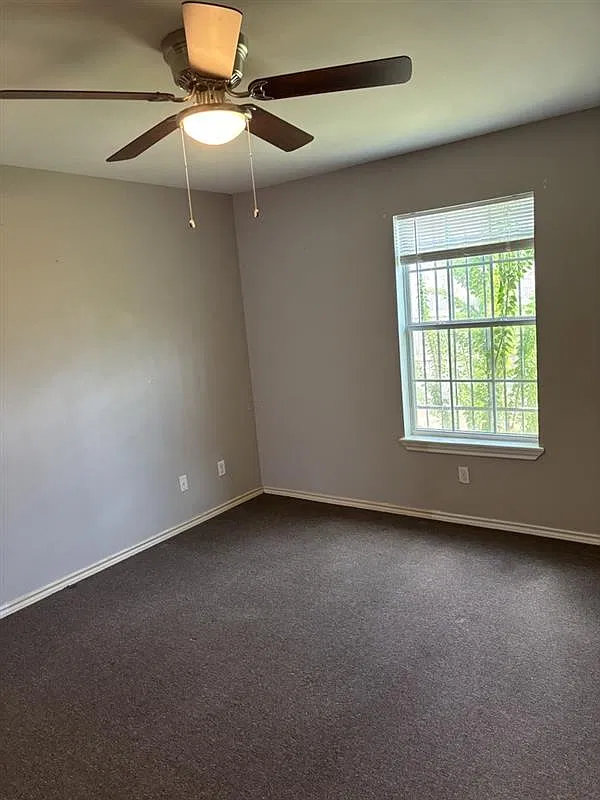 809 Lantana Lane - 1 — Photo 4