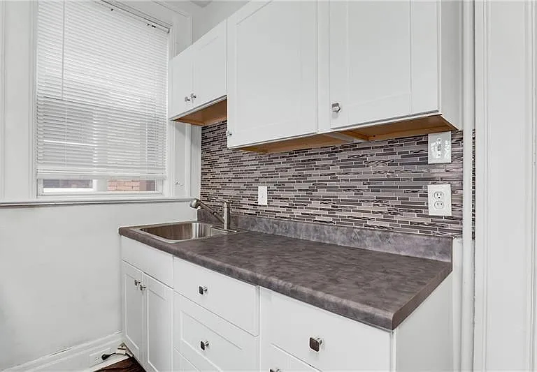 820 N Beatty St #2 — Photo 10