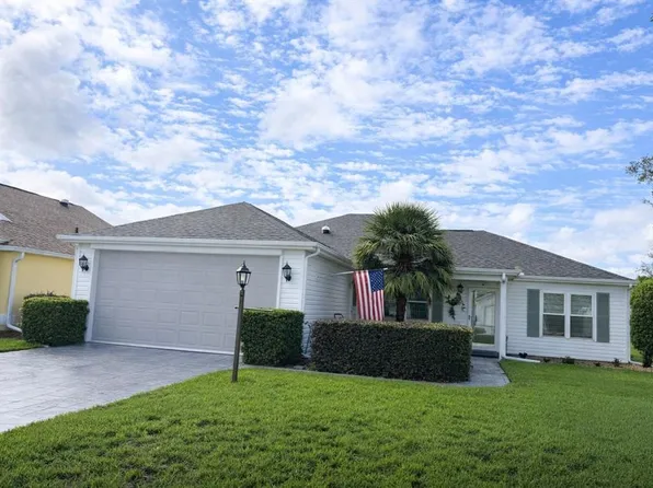 1404 Madrigal Ln, The Villages, FL 32159