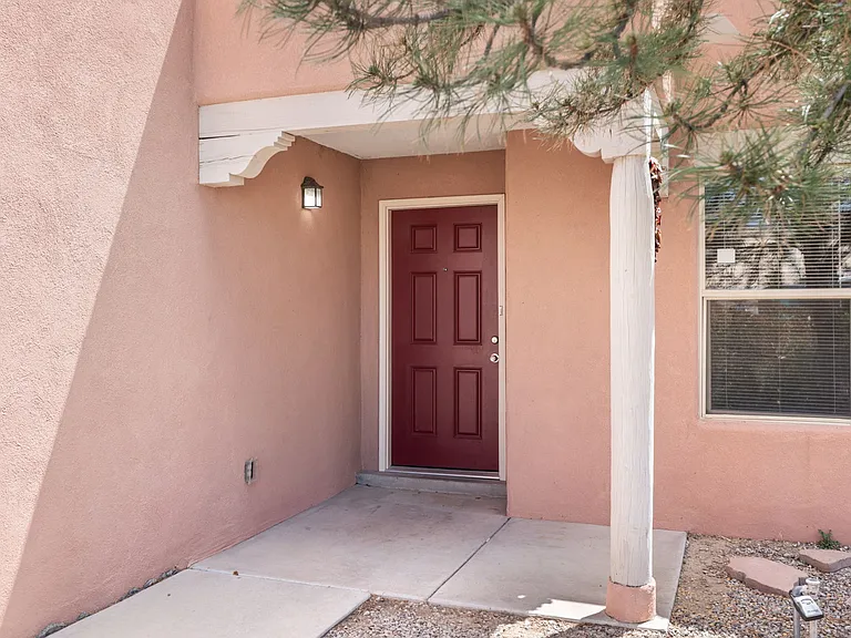 8416 Magenta Rd NW — Photo 12