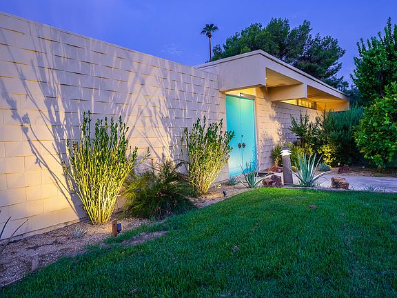 2nd image of 145 Desert Lakes Dr