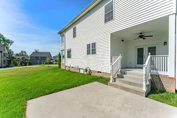 15400 Adelay Ct — Photo 42