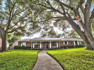 811 S Harrison St, Mc Gregor, TX 76657