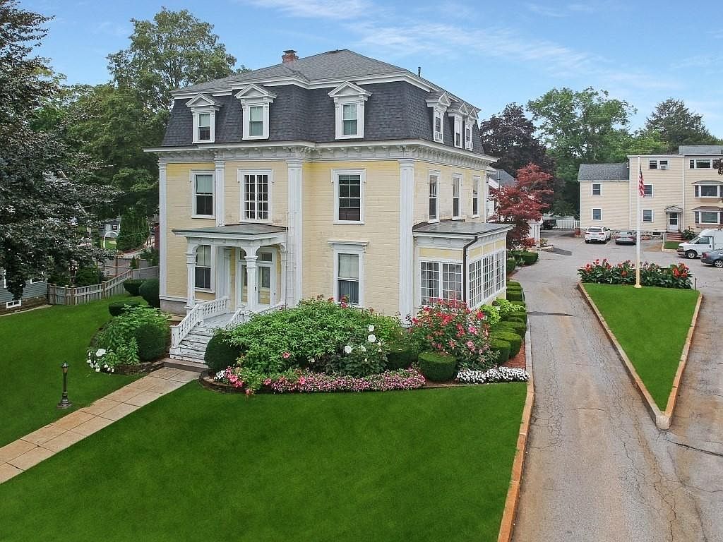 128 Main St #9, Andover, MA 01810 | Zillow