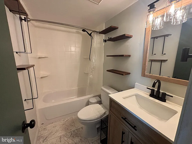167 West Ave — Photo 19