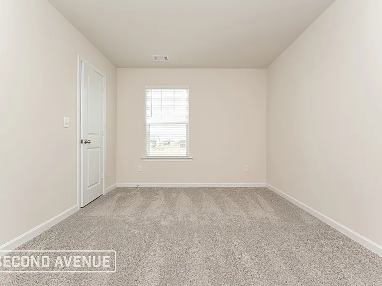 344 Oliver Dr — Photo 13