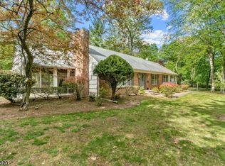 259 Schuyler Rd, Allendale, NJ 07401