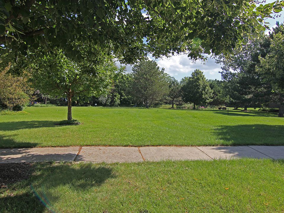 1st image of 6590 Revere Ct